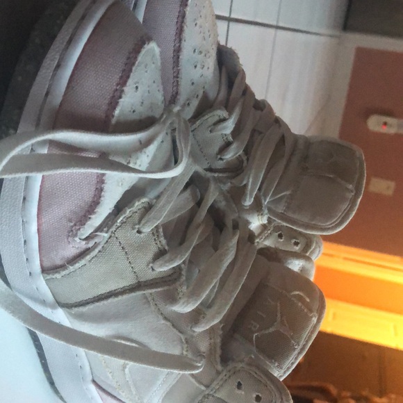 Jordon 1 - Picture 7 of 8